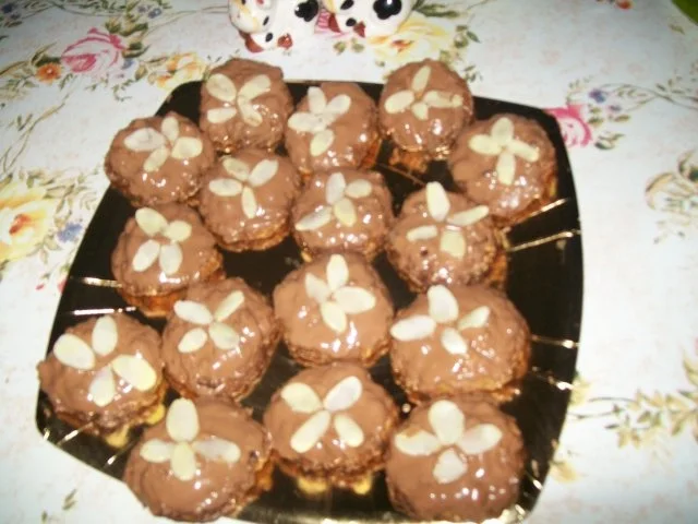 Rezept: Müsli - Berge mit Schokoladen - Überzug Müsli - Berge mit Schokoladen - Überzug - Rezept