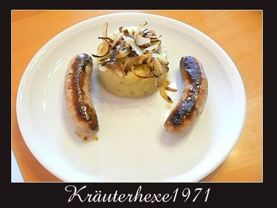 Püree von der Süßkartoffel mit grober Bratwurst.... - Rezept