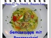Gemüsesuppe mit Brezen-Nocken - Rezept