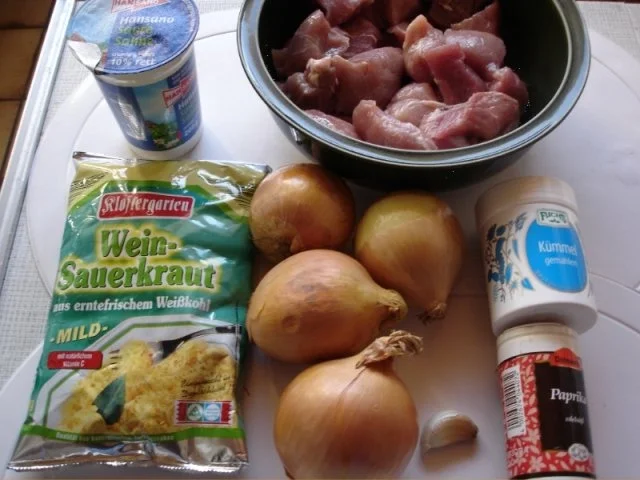 Rezept: Szegediner Gulasch Bild Nr. 2 Szegediner Gulasch - Rezept - Bild Nr. 2