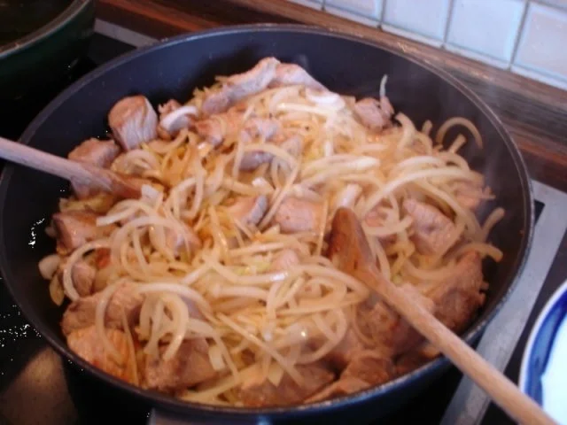 Rezept: Szegediner Gulasch Bild Nr. 5 Szegediner Gulasch - Rezept - Bild Nr. 5