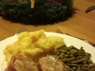 Rezept: Schweinemedaillons eingewickelt - mit Kartoffelbrei und Bohnen Schweinemedaillons eingewickelt - mit Kartoffelbrei und Bohnen - Rezept