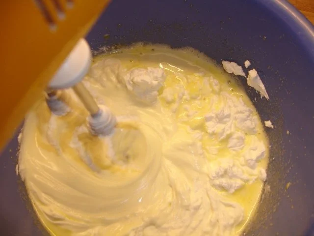 Rezept: Meringue-Parfait Bild Nr. 4 Meringue-Parfait - Rezept - Bild Nr. 4