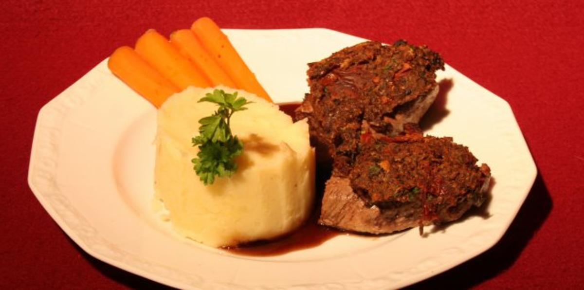 Lammlachse mit Pumpernickelkruste, Balsamicojus und getrüffeltem
Kartoffelpüree - Rezept Von Einsendungen Das perfekte Dinner