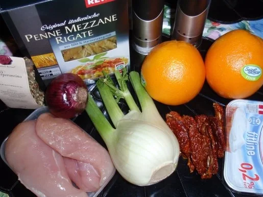 Penne mit einer Hähnchen-Fenchel-Sauce - Rezept - Bild Nr. 2