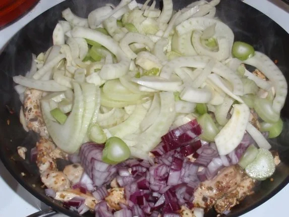 Penne mit einer Hähnchen-Fenchel-Sauce - Rezept - Bild Nr. 5