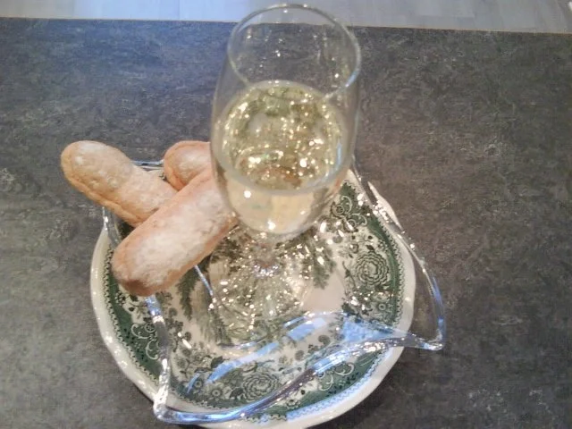 Rezept: Birnen- charlotte für Singles Bild Nr. 3 Birnen- charlotte für Singles - Rezept - Bild Nr. 3