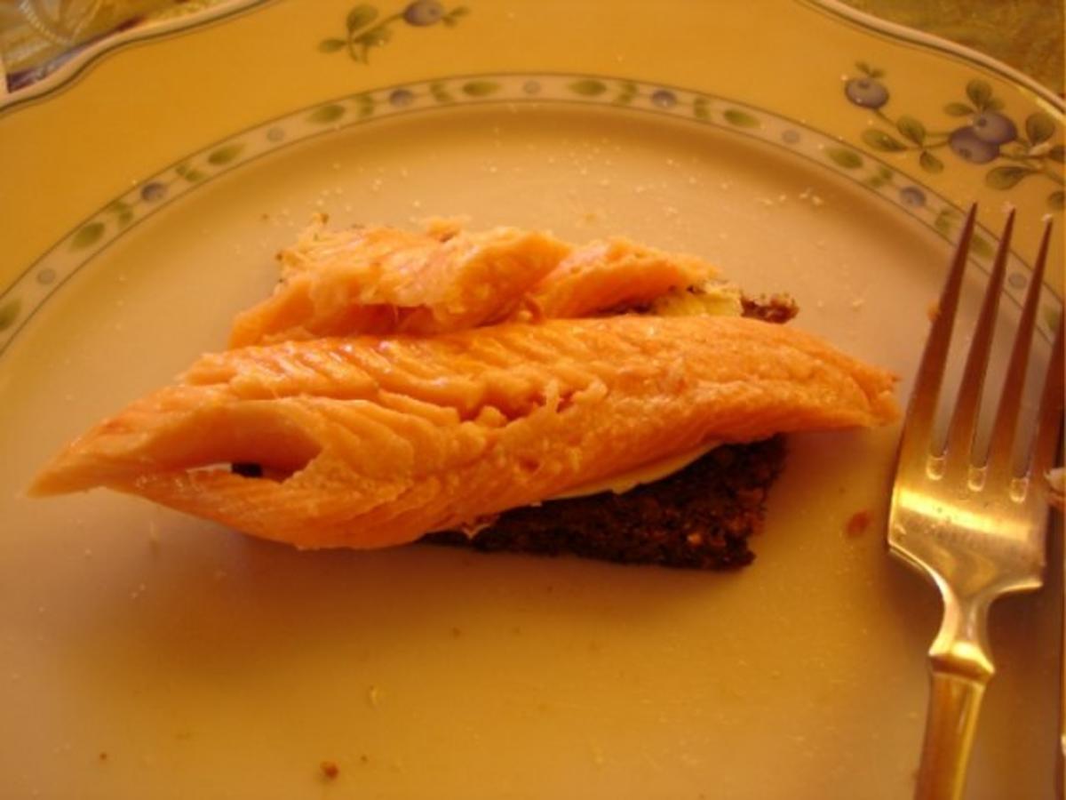 Räucherfisch mit Schwarzbrot - Rezept - Bild Nr. 11