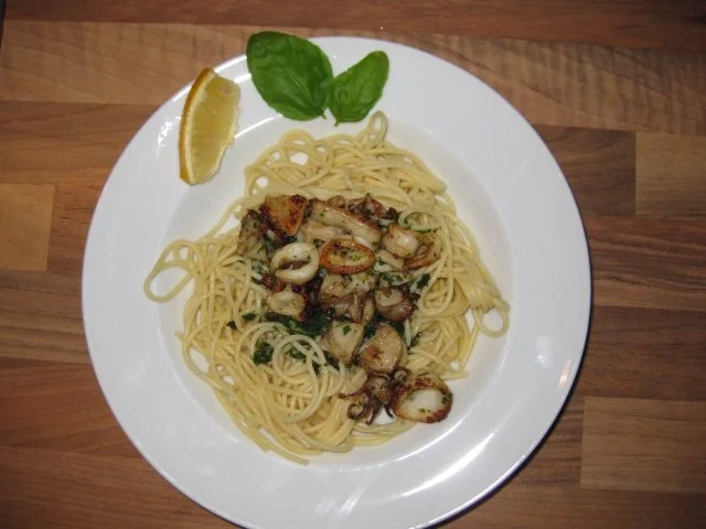 Rezept: Kalmare / Sepia aus der Pfanne Bild Nr. 7 Kalmare / Sepia aus der Pfanne - Rezept - Bild Nr. 7