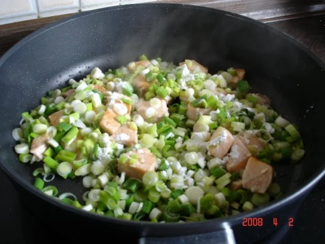 Rezept: Lachsfilet mit Frühlingszwiebeln Bild Nr. 8 Lachsfilet mit Frühlingszwiebeln - Rezept - Bild Nr. 8