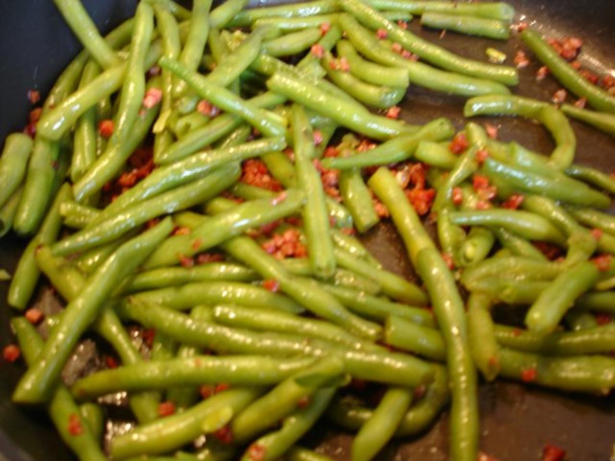 Matjesfilet mit grünen Bohnen und Salzkartoffeln * - einfach - von MausVoh Matjesfilet mit grünen Bohnen und Salzkartoffeln * - einfach - von MausVoh