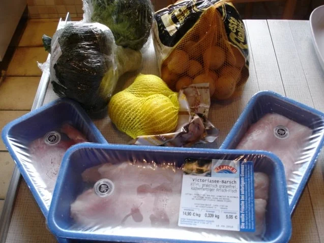 Rezept: Victoriasee-Barsch mit Broccoli und Kartoffeln Bild Nr. 2 Victoriasee-Barsch mit Broccoli und Kartoffeln - Rezept - Bild Nr. 2