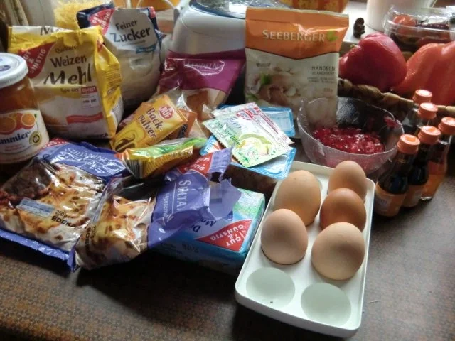 Rezept: Orangen-Mandel-Früchtekuchen Bild Nr. 3 Orangen-Mandel-Früchtekuchen - Rezept - Bild Nr. 3