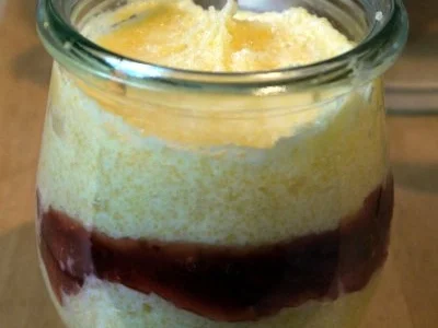 Rezept: Zitronencreme mit würziger Erdbeermarmelade Bild Nr. 11 Zitronencreme mit würziger Erdbeermarmelade - Rezept - Bild Nr. 11