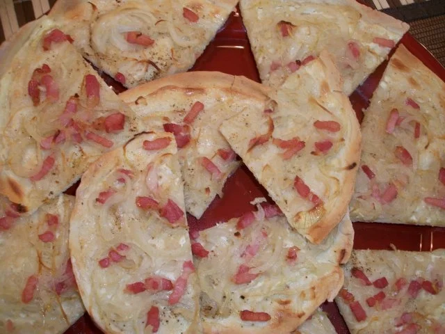 Flammkuchen......Elsässischer Flammekuechle.... - Rezept - Bild Nr. 4