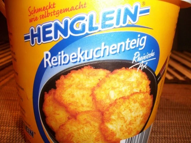 Rezept: Reibekuchen mal anders...... Mit Lachs, Wildpreiselbeeren und Sahne-Meerrettich...... Bild Nr. 6 Reibekuchen mal anders...... Mit Lachs, Wildpreiselbeeren und Sahne-Meerrettich...... - Rezept - Bild Nr. 6