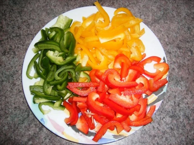 Rezept: Putenbrust-Gemüse-Pfanne Bild Nr. 16 Putenbrust-Gemüse-Pfanne - Rezept - Bild Nr. 16