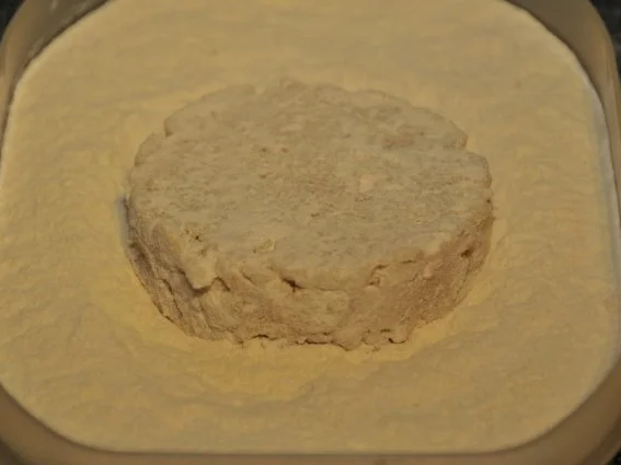 Adventskalender 16. Tag: frittiere Käsknöpfle (Käsespätzle) Taler - Rezept - Bild Nr. 7