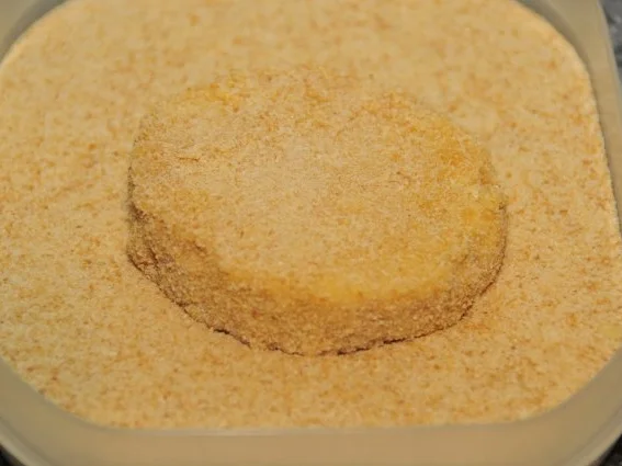 Adventskalender 16. Tag: frittiere Käsknöpfle (Käsespätzle) Taler - Rezept - Bild Nr. 9