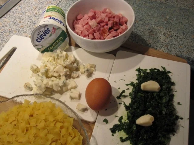 Rezept: Gorgonzola-Auflauf mit Schinken Bild Nr. 4 Gorgonzola-Auflauf mit Schinken - Rezept - Bild Nr. 4