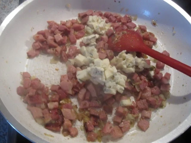 Rezept: Gorgonzola-Auflauf mit Schinken Bild Nr. 7 Gorgonzola-Auflauf mit Schinken - Rezept - Bild Nr. 7