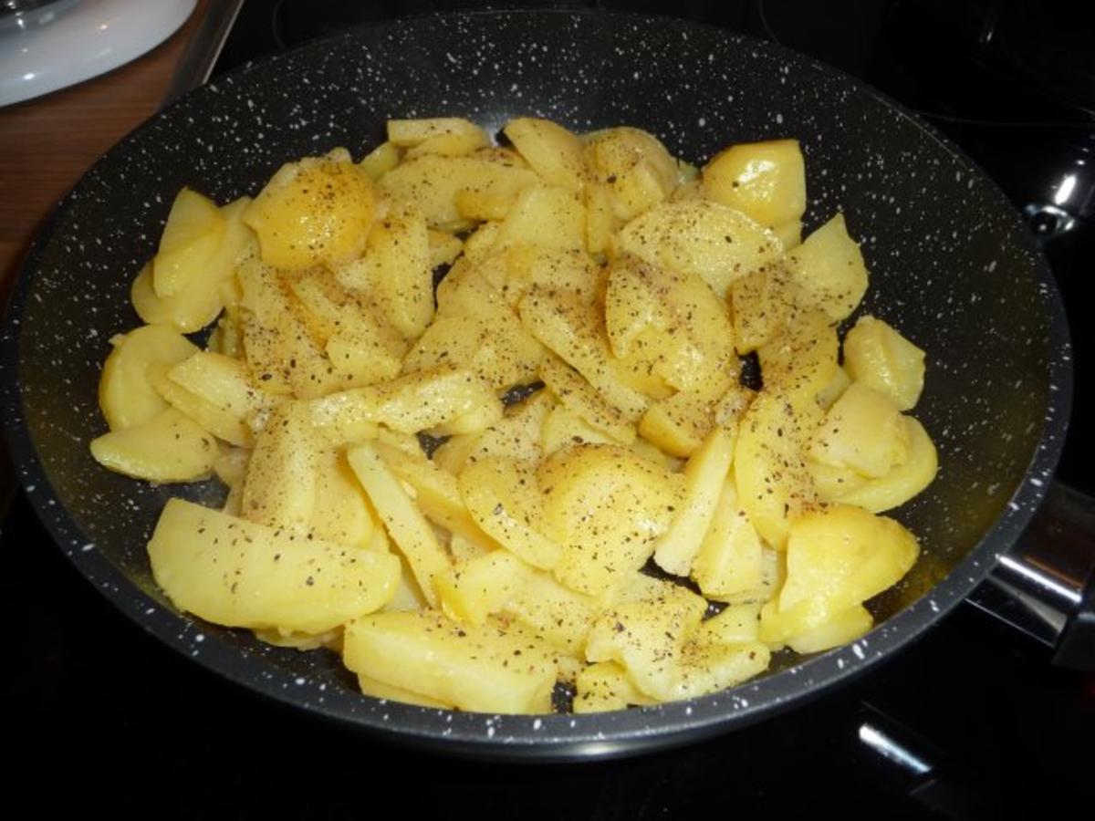 Resteverwertung : Bratkartoffeln mit Ei - Rezept - Bild Nr. 2