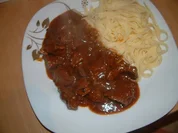 Rindersaftgulasch rostbraun - Rezept