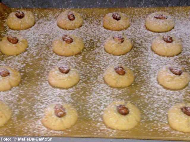 Weihnachten: Mandel-Orangen-Kardamom-Plätzchen - Rezept - Bild Nr. 2