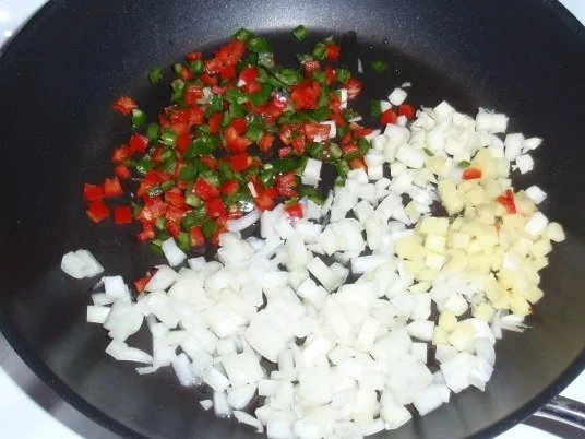 Buntes pikantes Gemüse-Nudel-Pfännchen - Rezept - Bild Nr. 3