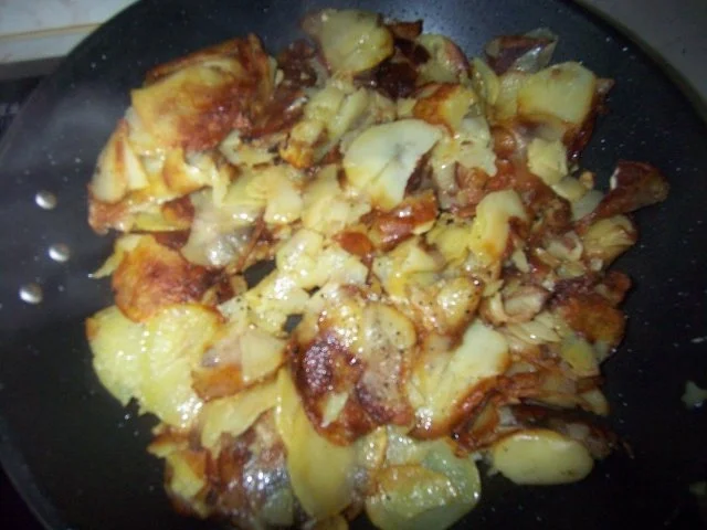 Rumpsteak unter einer Decke aus Kräuterseitlingen und röschen Kartoffeln - Rezept - Bild Nr. 2