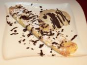 Palatschinken mit selbstgemachtem Apfel-Bananen-Walnusseis - Rezept