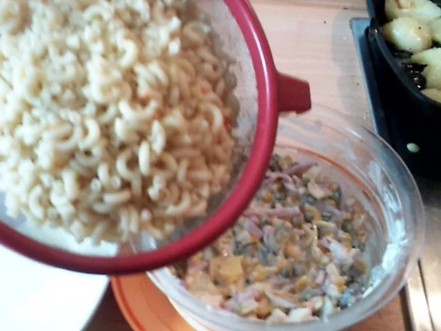 Nudelsalat - Rezept - Bild Nr. 4