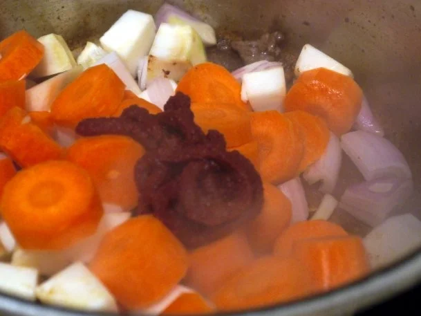 Geschnetzeltes vom Rind in Rotwein-Cassis-Sauce - Rezept - Bild Nr. 4