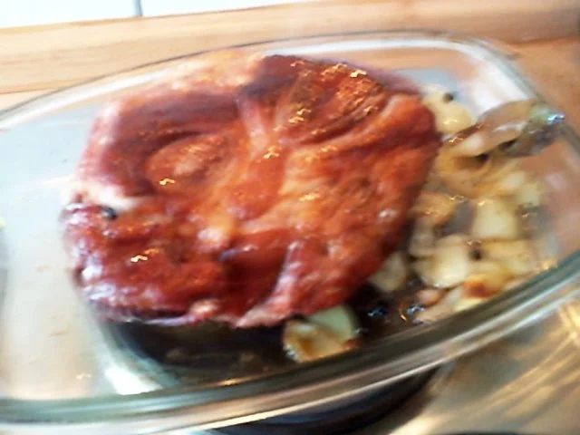 Rezept: festlich:Gebackenes Kasselerbug mit Apfelrotkohl Bild Nr. 3 festlich:Gebackenes Kasselerbug mit Apfelrotkohl - Rezept - Bild Nr. 3