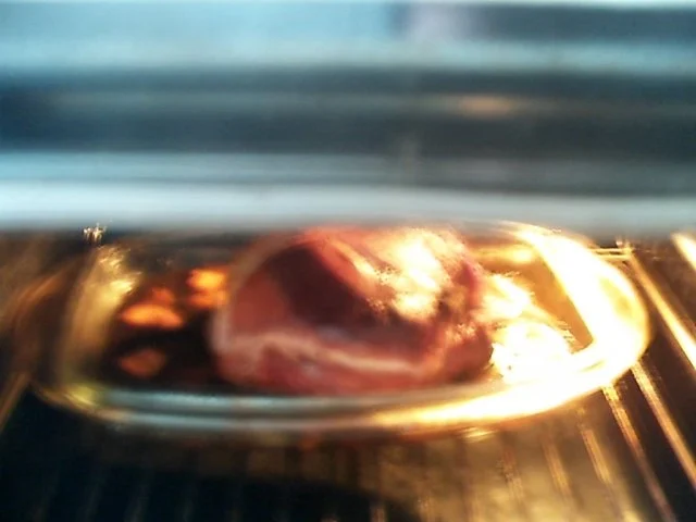 Rezept: festlich:Gebackenes Kasselerbug mit Apfelrotkohl Bild Nr. 5 festlich:Gebackenes Kasselerbug mit Apfelrotkohl - Rezept - Bild Nr. 5