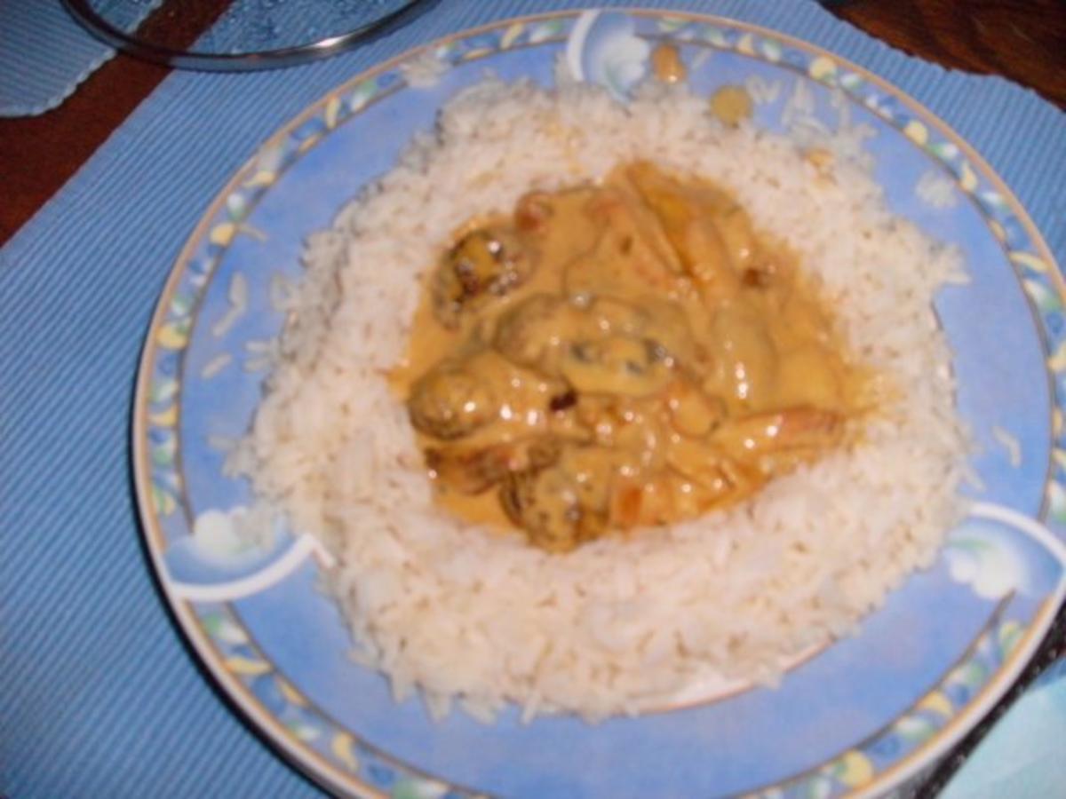 Hähnchenragout mit Rahmpilzen - einfach - 114 kcal/100g