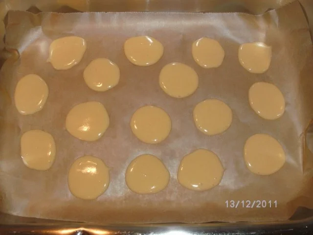 Rezept: Eierplätzchen verziert Bild Nr. 2 Eierplätzchen verziert - Rezept - Bild Nr. 2