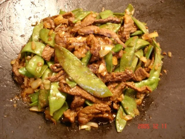Rindfleisch mit Zuckererbsenschoten - Rezept