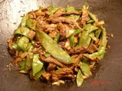 Rindfleisch mit Zuckererbsenschoten - Rezept