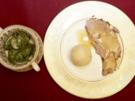 Zigeunerbraten mit Klößen und Bohnen-Gurken-Salat (Brigitte Grothum) - Rezept