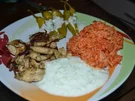 Hähnchen-Gyros mit Paprikareis und Tzaziki - Rezept
