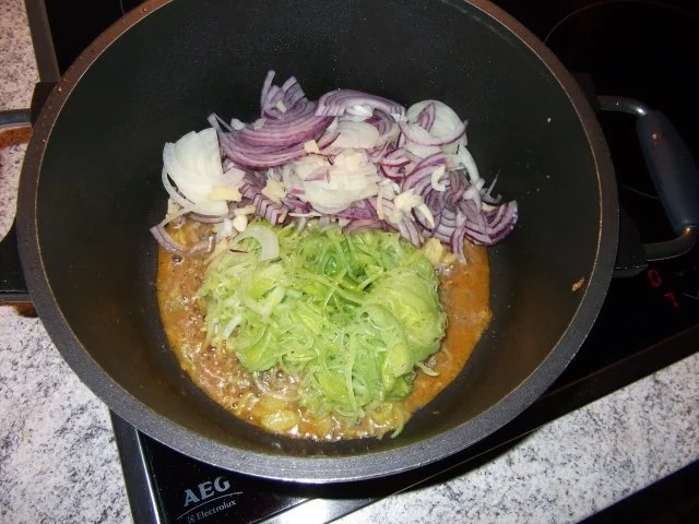 Hähnchenbrustfilets in Lauch Zwiebelsoße Dieter´s Art - Rezept - Bild Nr. 6