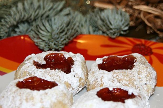 Husarenkrapfen zart und nussig - Rezept mit Bild - kochbar.de