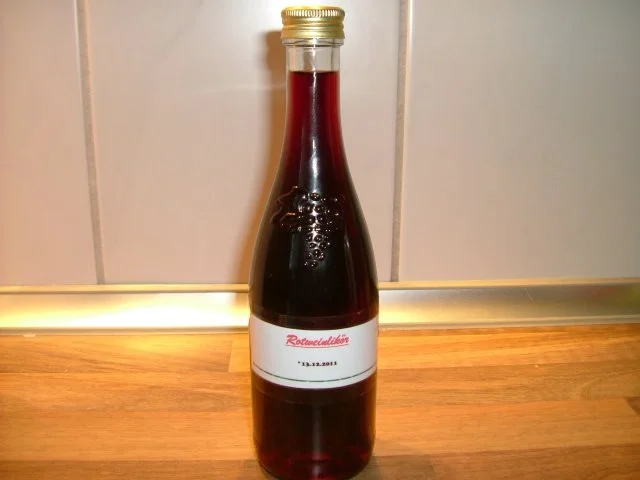 Rotwein Likör - Rezept