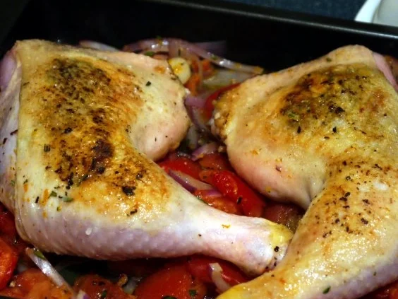 Pikant-fruchtige Hähnchenkeulen mit scharfen Polentaschnitten - Rezept - Bild Nr. 8