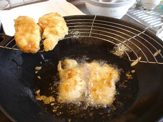 Rezept: Gebackene Hähnchenbrustfilets mit Erdnusssauce und Reis Bild Nr. 10 Gebackene Hähnchenbrustfilets mit Erdnusssauce und Reis - Rezept - Bild Nr. 10