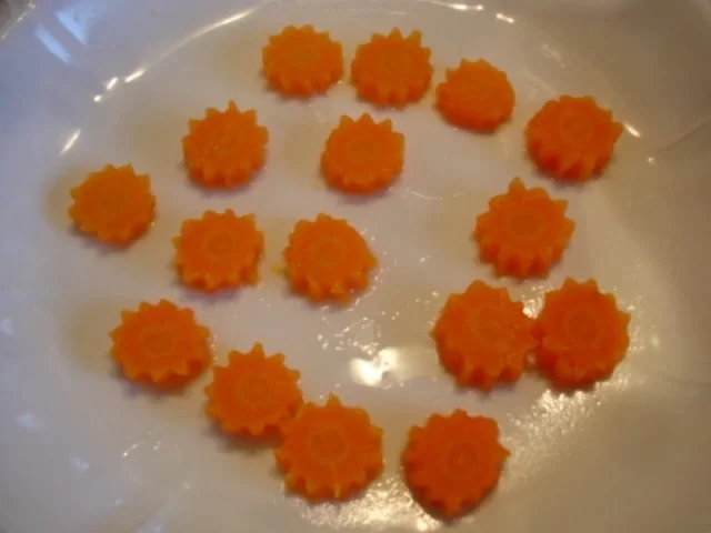 Rezept: Schlemmer-Filet à la Bordelaise mit Möhren-Kartoffelstampf und Rosenkohl Bild Nr. 7 Schlemmer-Filet à la Bordelaise mit Möhren-Kartoffelstampf und Rosenkohl - Rezept - Bild Nr. 7