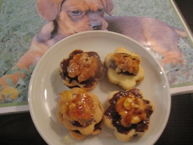 Walnuss-Nougat Türmchen - Rezept