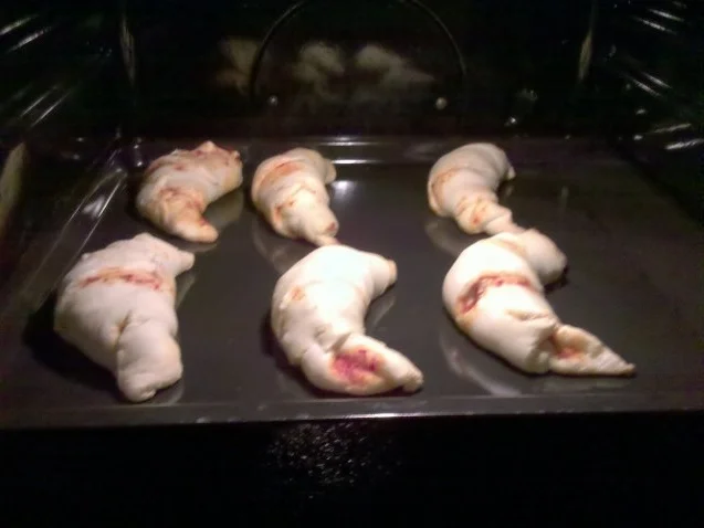 Rezept: Abendbrot: Gefüllte Croissants mit dreierlei Käse Bild Nr. 5 Abendbrot: Gefüllte Croissants mit dreierlei Käse - Rezept - Bild Nr. 5