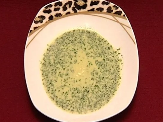 Rezept: Basilikum-Suppe (Kitty Kat) Basilikum-Suppe (Kitty Kat) - Rezept